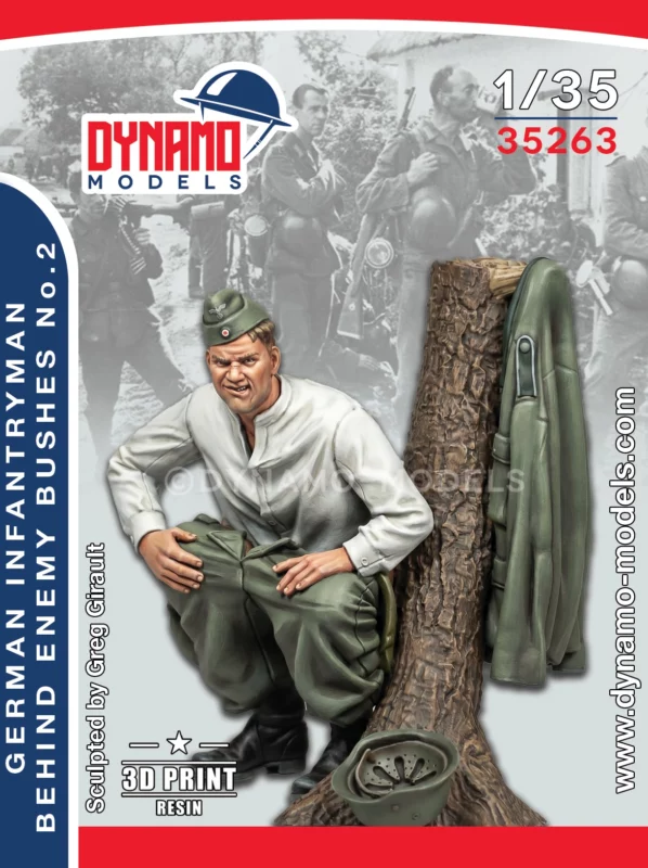 1/35 German Infantryman ‘’ Behind The Enemy Bushes ‘’ 1939-42 No.2
