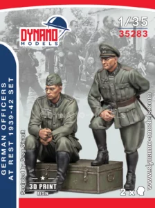 1/35 German Officers at Rest 1939-42 Set